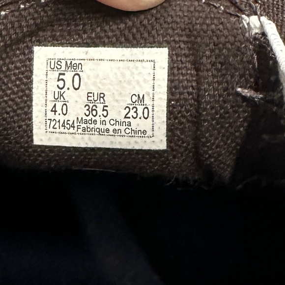 Vans Slip-on Shoes - Picture 5 of 5